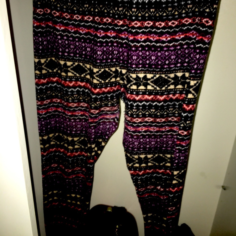 Winter patterned leggings